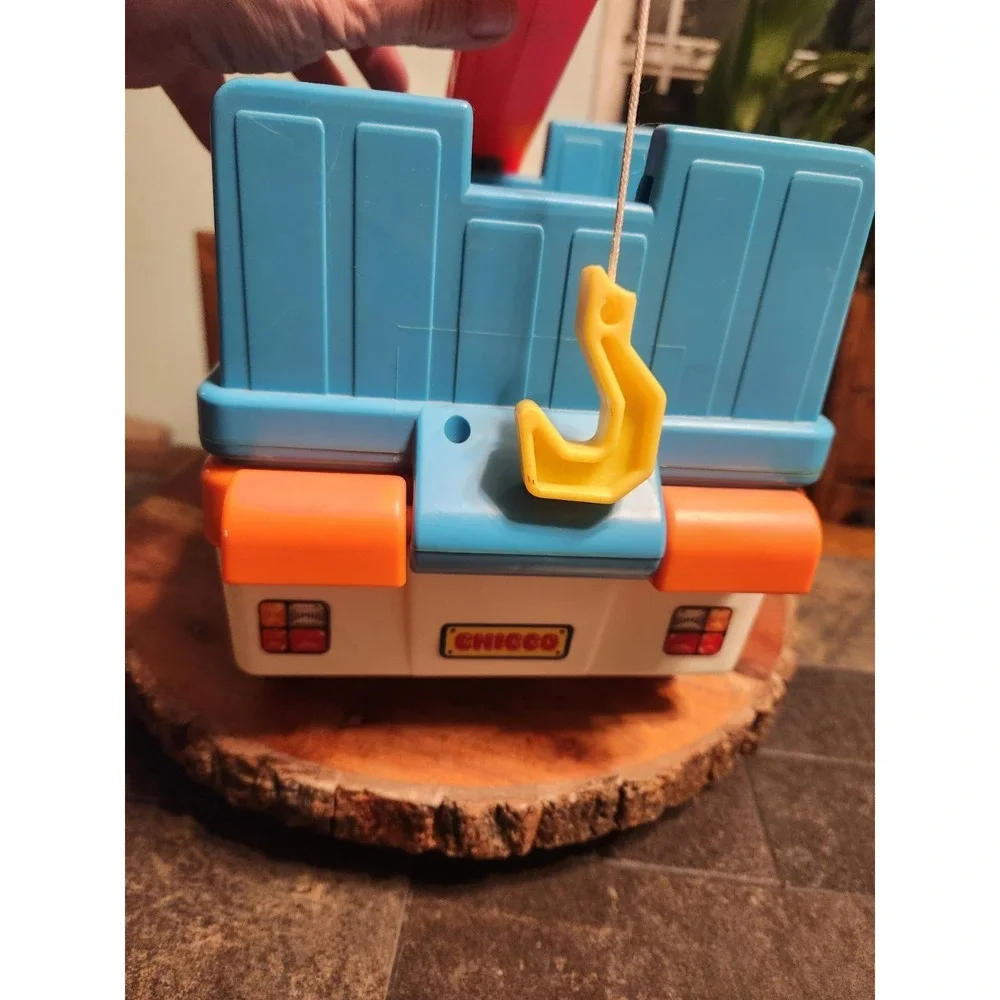 Vtg 80's Rare Chicco The Big Hook Utility Toy Vehicle Excell Cond See Photos 12
